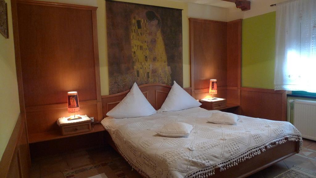 Gosciniec Stara Kuznia Hotel Debska Kuznia Szoba fotó