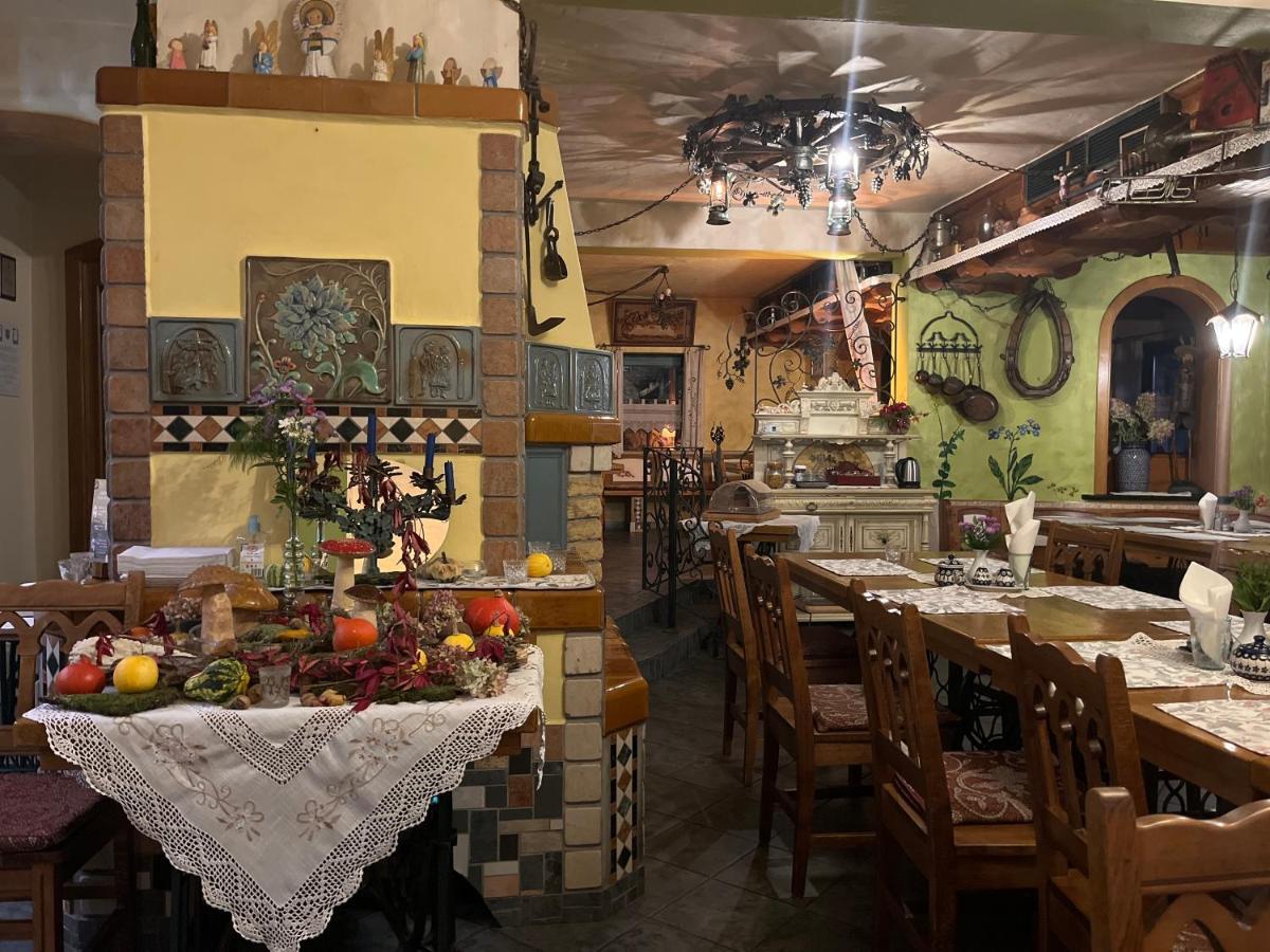 Gosciniec Stara Kuznia Hotel Debska Kuznia Kültér fotó
