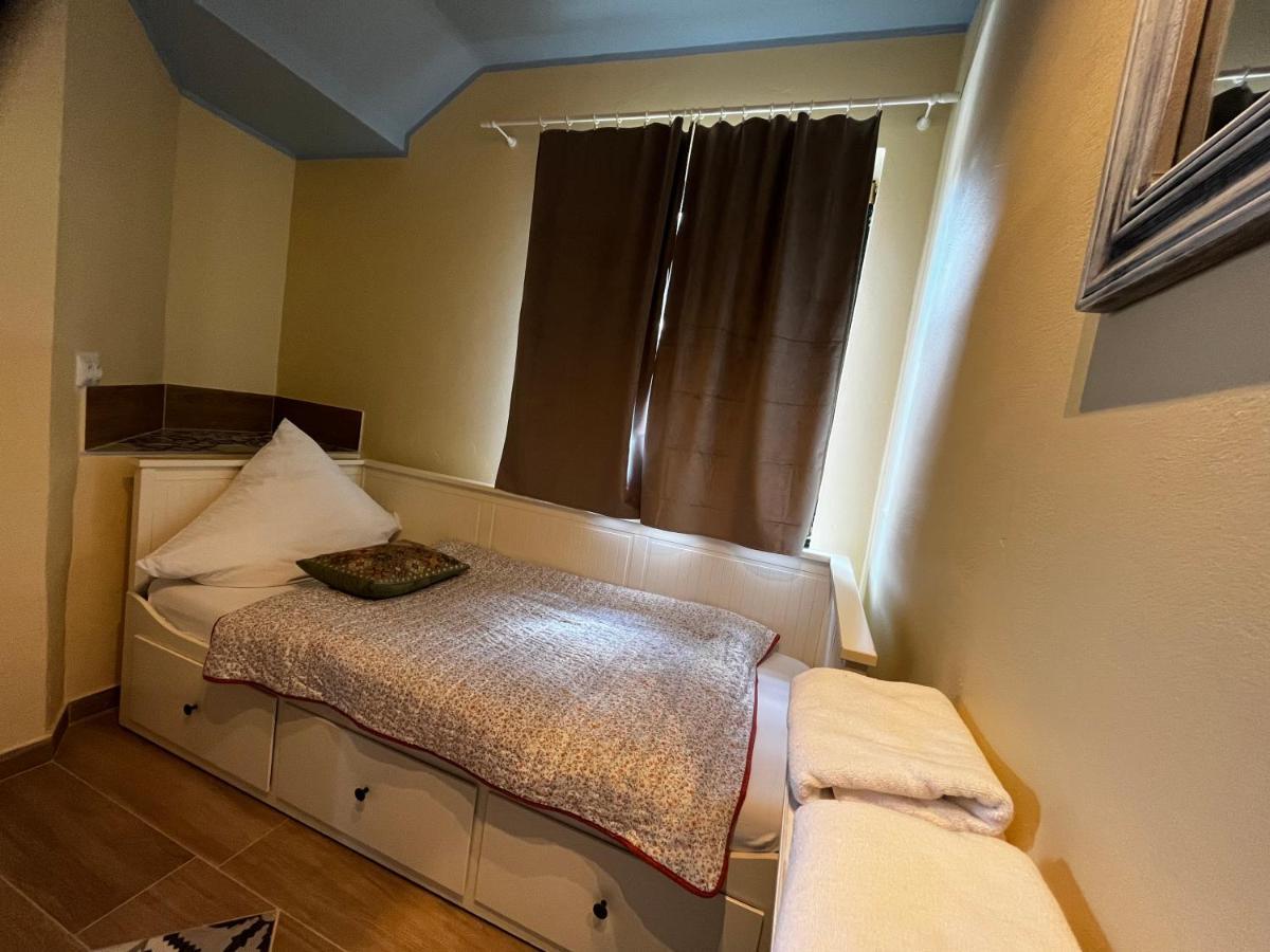 Gosciniec Stara Kuznia Hotel Debska Kuznia Kültér fotó