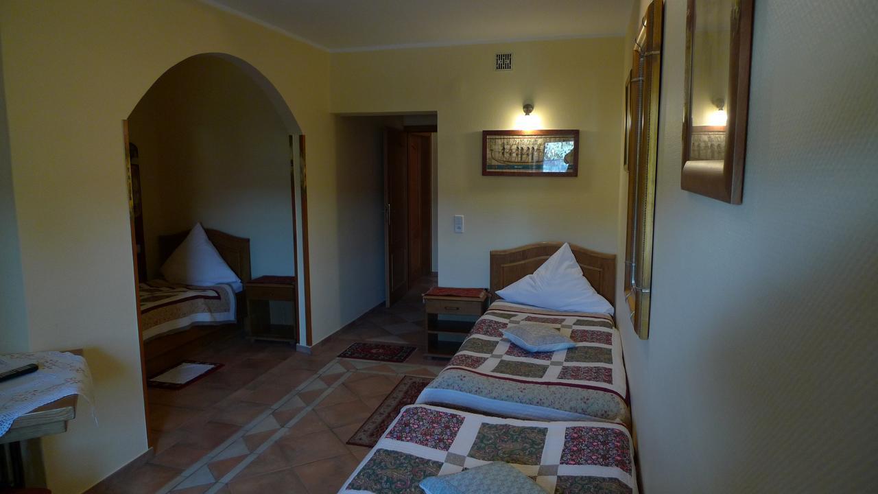 Gosciniec Stara Kuznia Hotel Debska Kuznia Kültér fotó