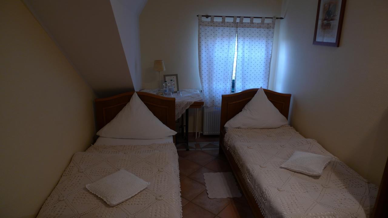 Gosciniec Stara Kuznia Hotel Debska Kuznia Kültér fotó